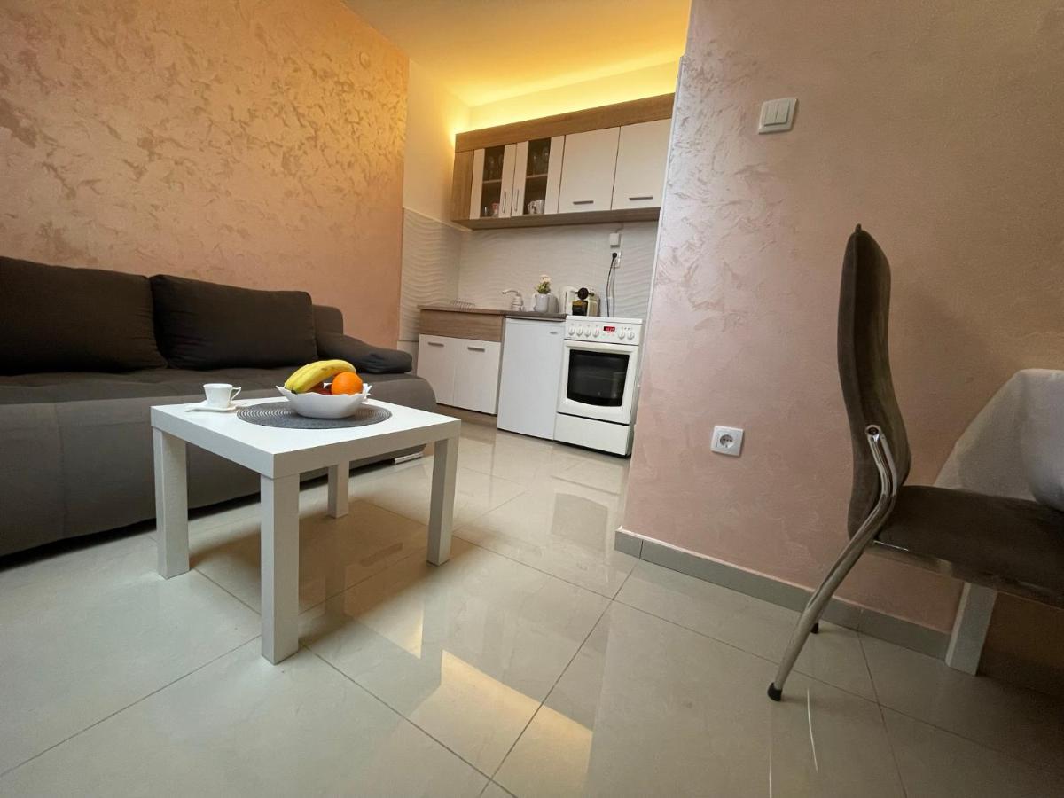 Apartmán Apartman 1 Sremska Mitrovica Exteriér fotografie